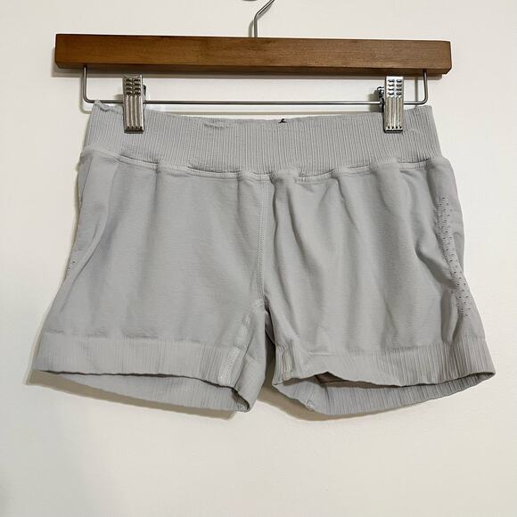 NWOT Free People Movement Good Karma Micro Shorts in Ice Grey - Picture 2 of 5